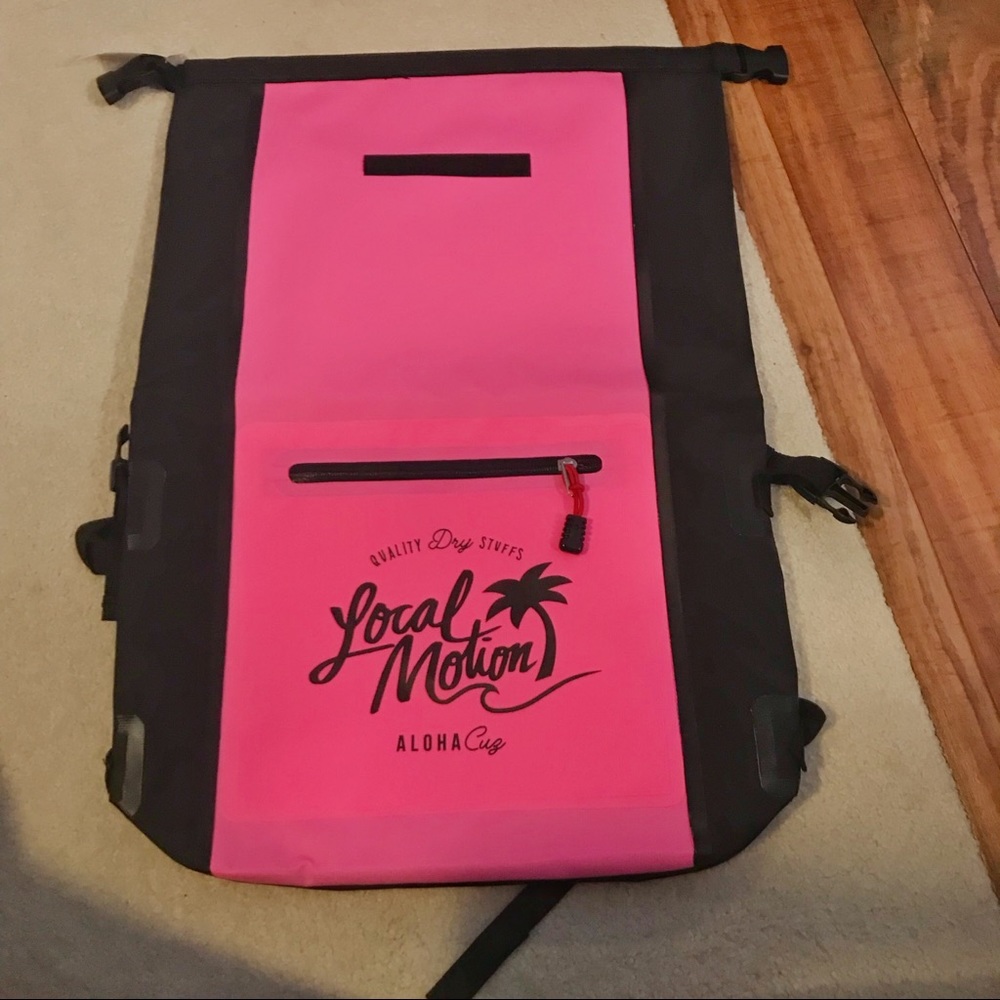Local motion backpack only sold in Hawaii 🌴☀️